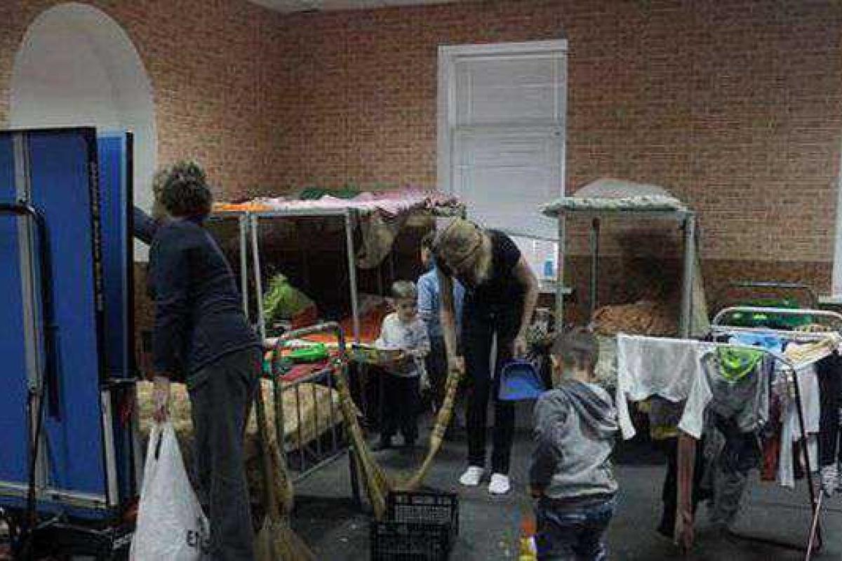 Работодателям пообещали «серьезные компенсации» за работу для переселенцев Работодателям пообещали «серьезные компенсации» за работу для переселенцев