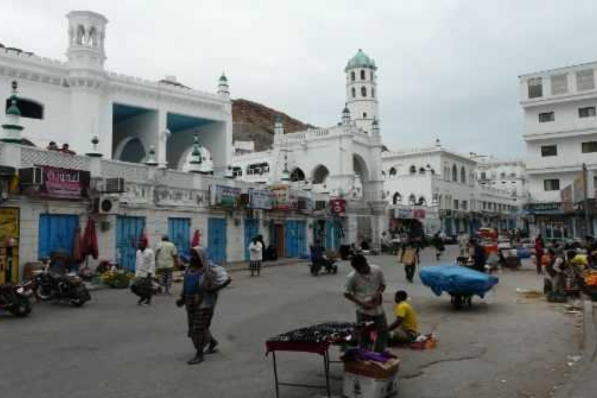 В Йемене из гранатомета расстреляли губернаторский кортеж