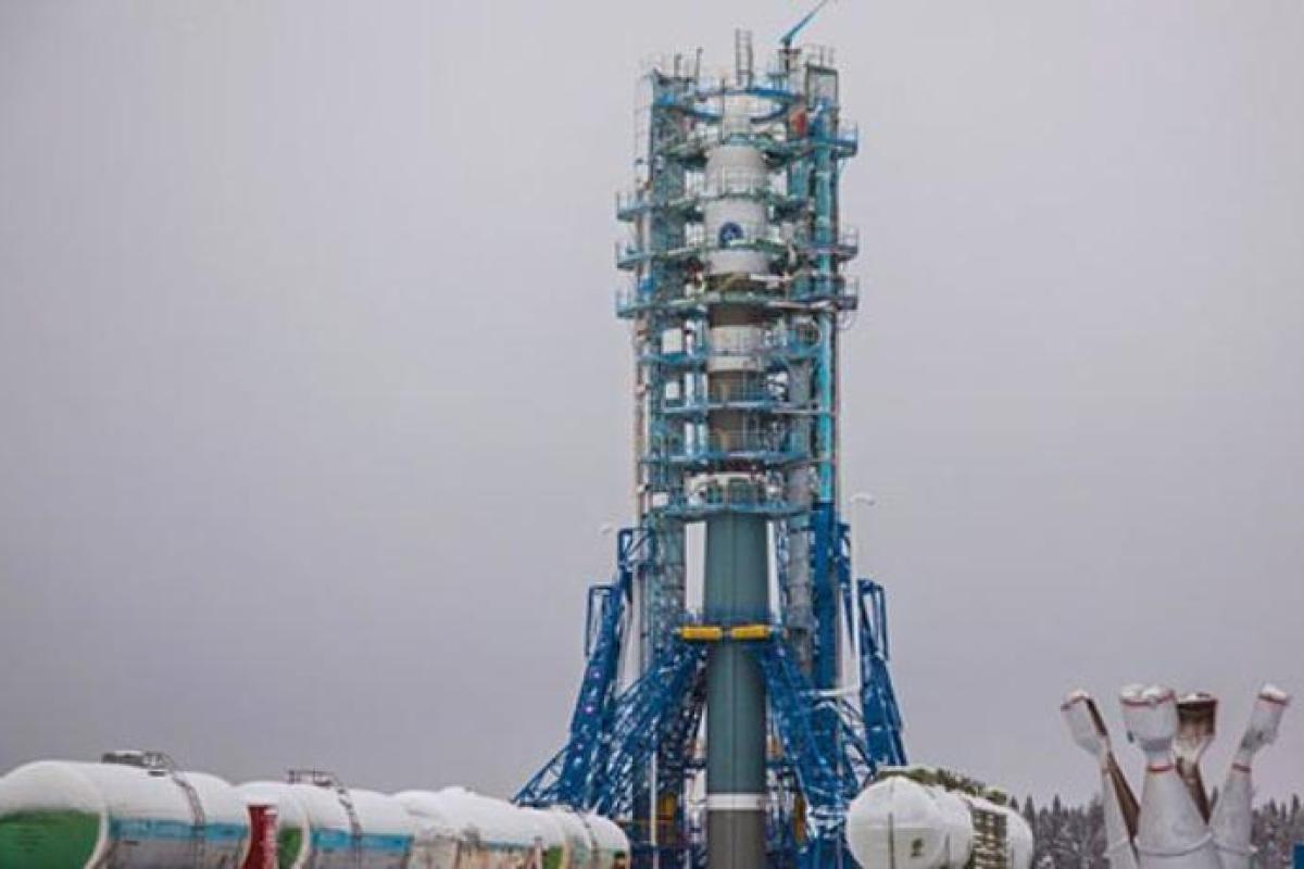 Российский спутник взорвется в плотных слоях атмосферы Российский спутник взорвется в плотных слоях атмосферы