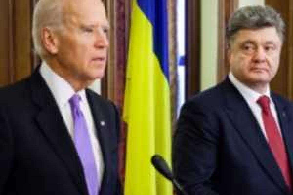 Президенту Порошенко не было, чем хвастаться перед Байденом, - политолог Президенту Порошенко не было, чем хвастаться перед Байденом, - политолог