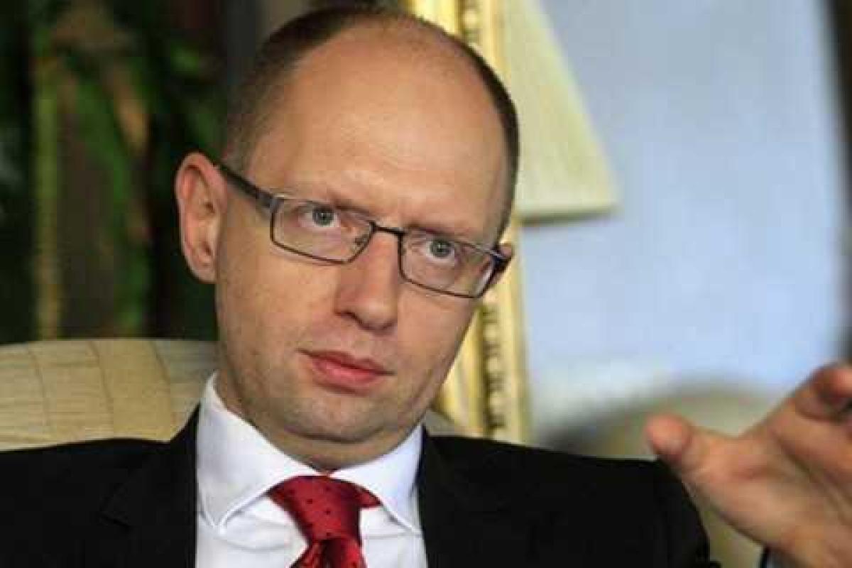 Яценюк: Украина начала экономить на газе Яценюк: Украина начала экономить на газе