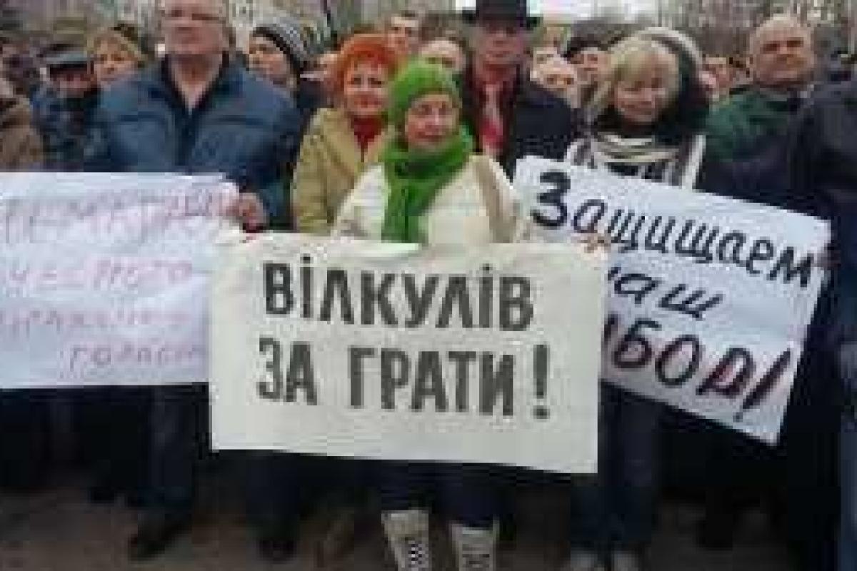 Пока что нашу страну можно менять только так, - Казанский о новых выборах в Кривом Роге Пока что нашу страну можно менять только так, - Казанский о новых выборах в Кривом Роге