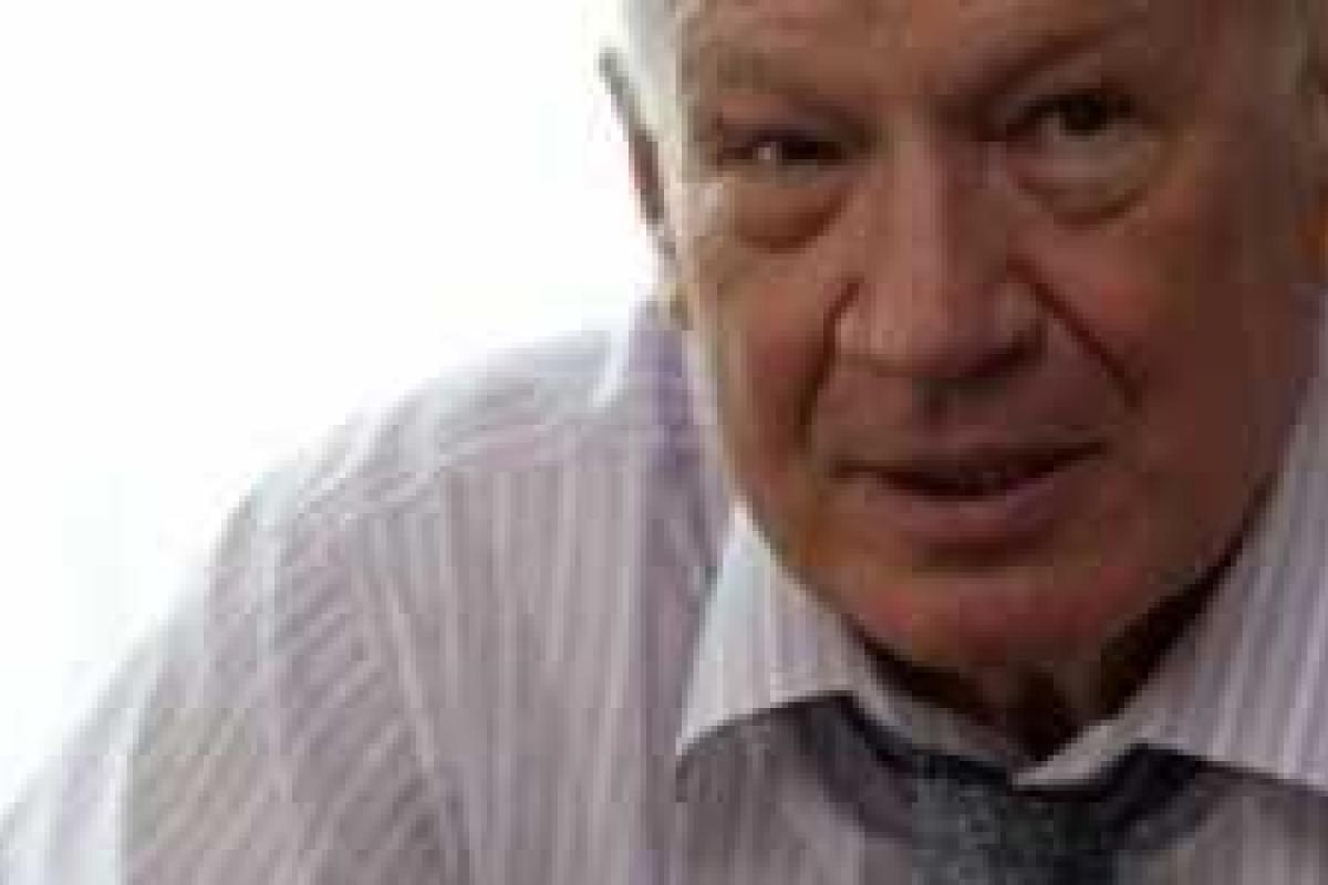 Украина имеет план по возвращению Крыма: есть четыре варианта Украина имеет план по возвращению Крыма: есть четыре варианта