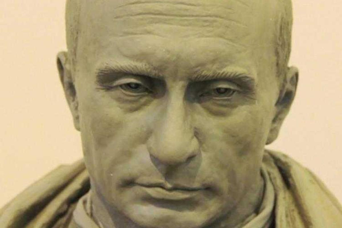 В центре Севастополя планируют поставить памятник Путину
