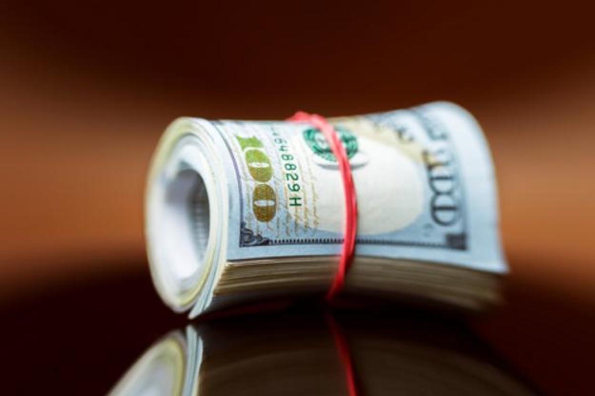 Межбанк закрылся на уровне 23,03/23,14 грн за доллар