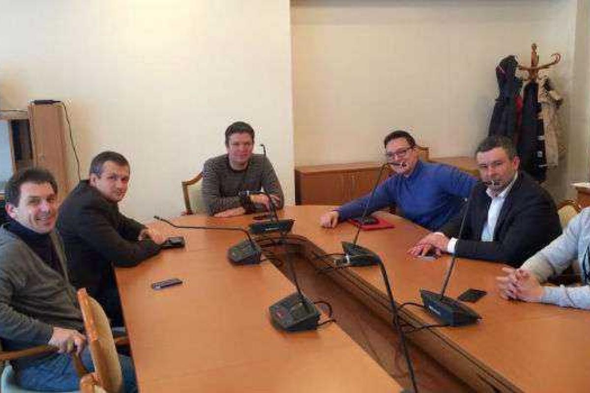 ВСК по выборам в Кривом Роге снова не смогла собраться ВСК по выборам в Кривом Роге снова не смогла собраться