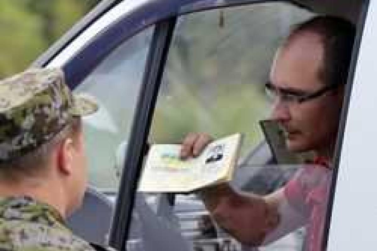 Как украинцам избежать запрета на въезд в Россию