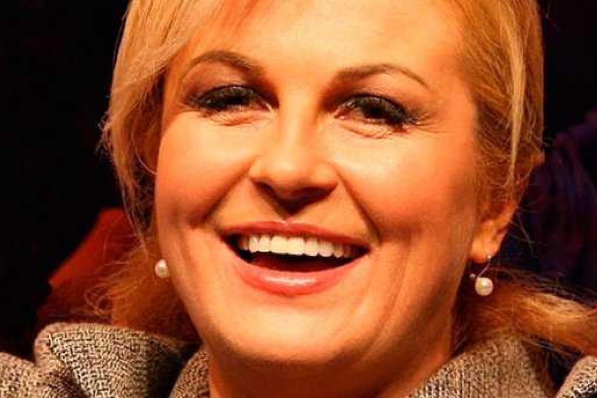 Пользователи соцсетей обсуждают откровенные фото президента Хорватии Пользователи соцсетей обсуждают откровенные фото президента Хорватии