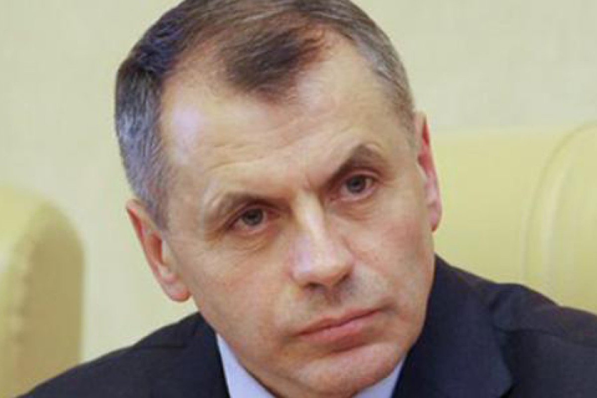 Крымский спикер призвал отказаться от "вражеских" слов Крымский спикер призвал отказаться от "вражеских" слов