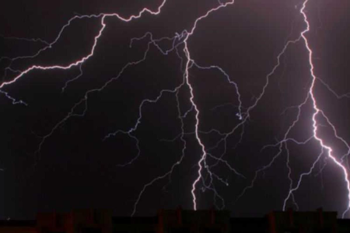 В ЮАР шесть человек погибли на похоронах близкого человека 