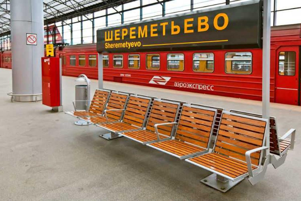 В России аэроэкспресс раздавил женщину с ребенком