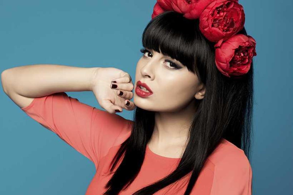 Одна из самых красивых участниц "Дома-2" вышла замуж? 