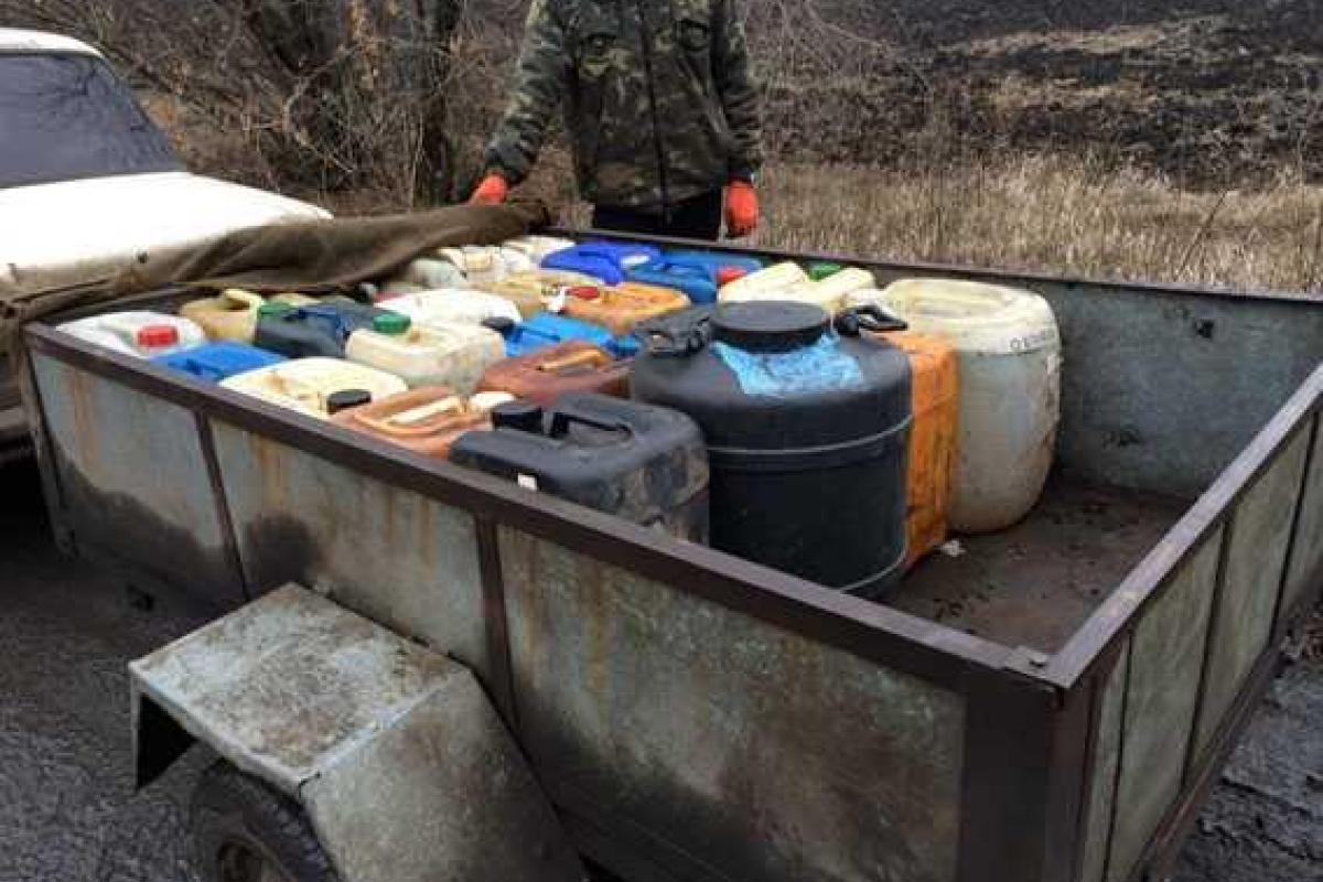 В Селидово задержали жителя Киевщины с незаконным грузом В Селидово задержали жителя Киевщины с незаконным грузом