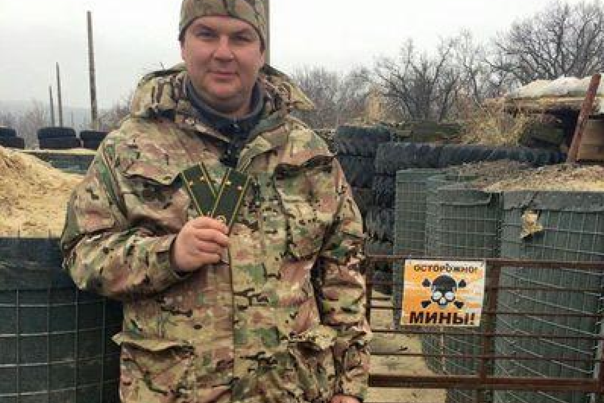 Бывший министр Дмитрий Булатов возглавил оборону в самой горячей точке АТО