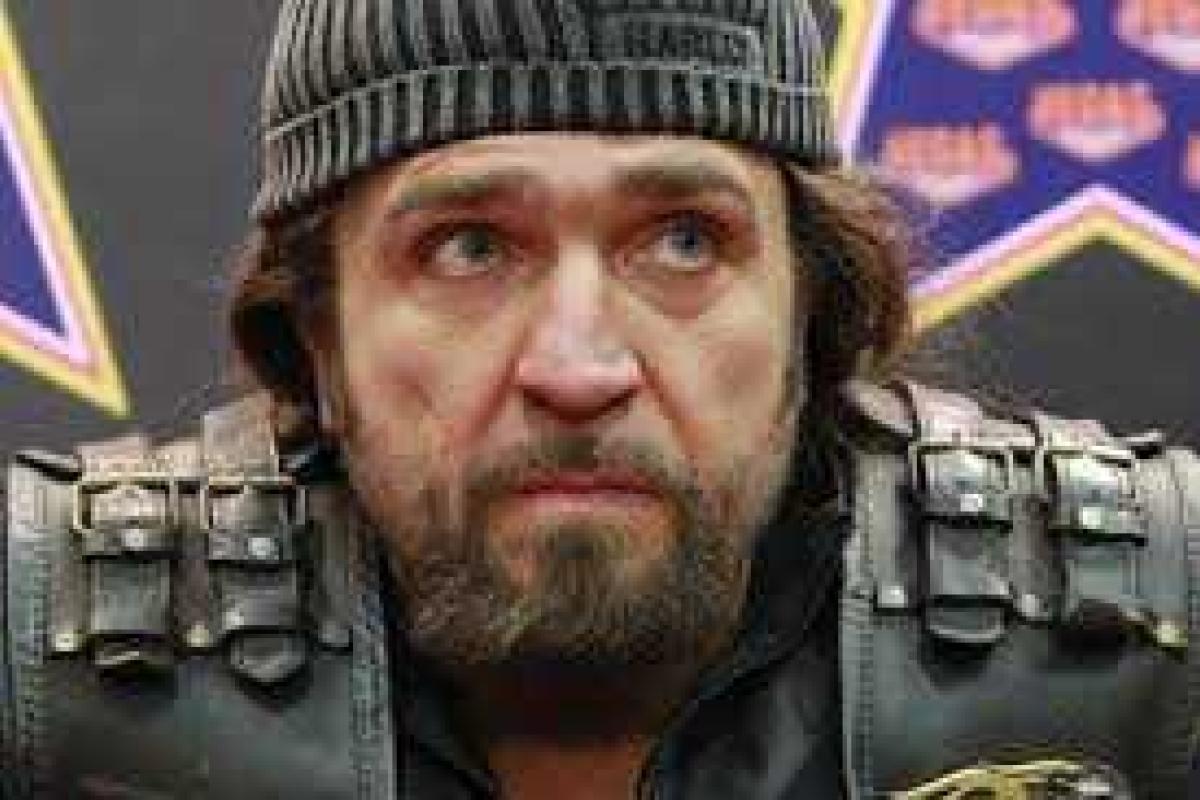 Байкер "Хирург" призвал протестующих дальнобойщиков "потерпеть"