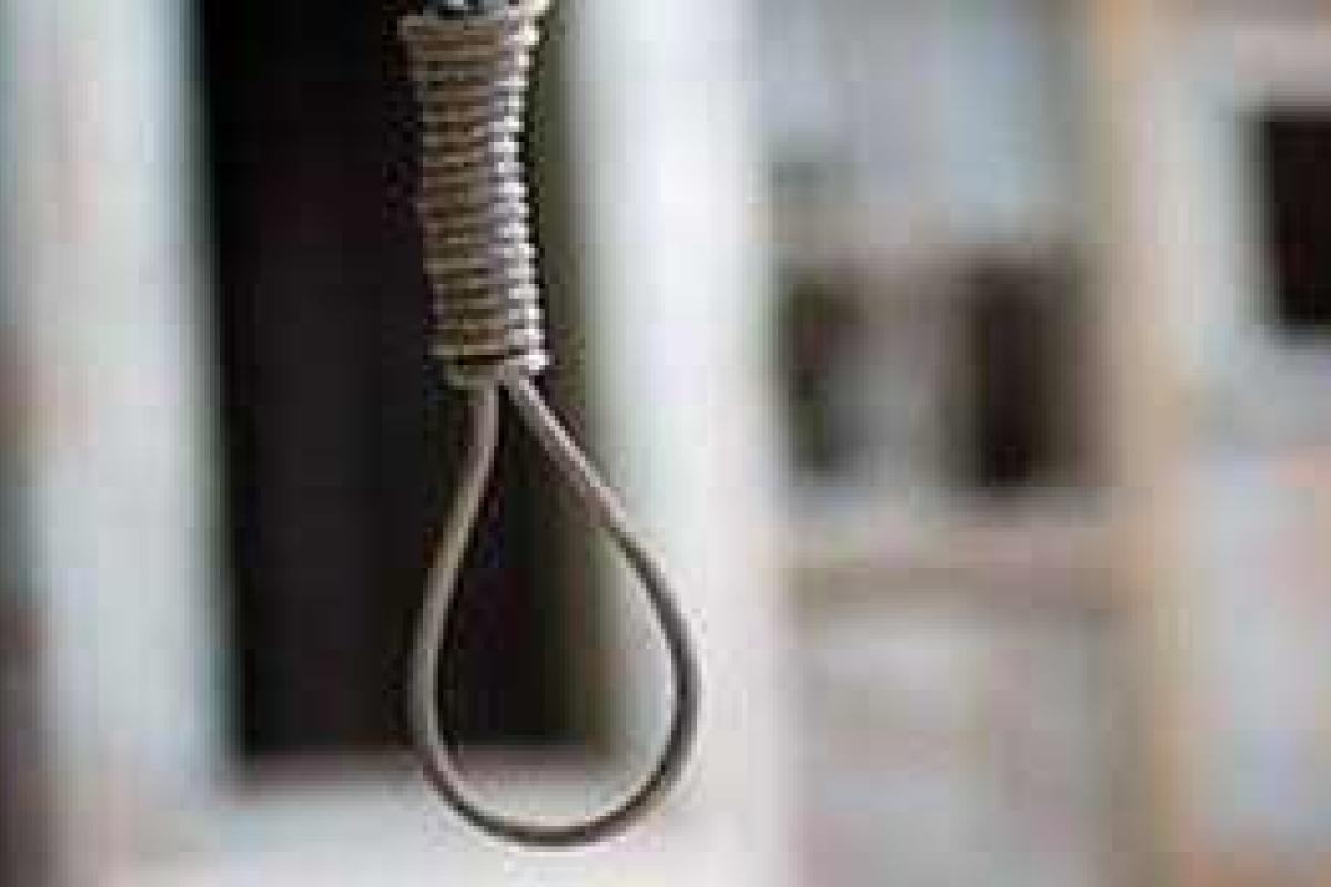 На Луганщине повесились двое мужчин