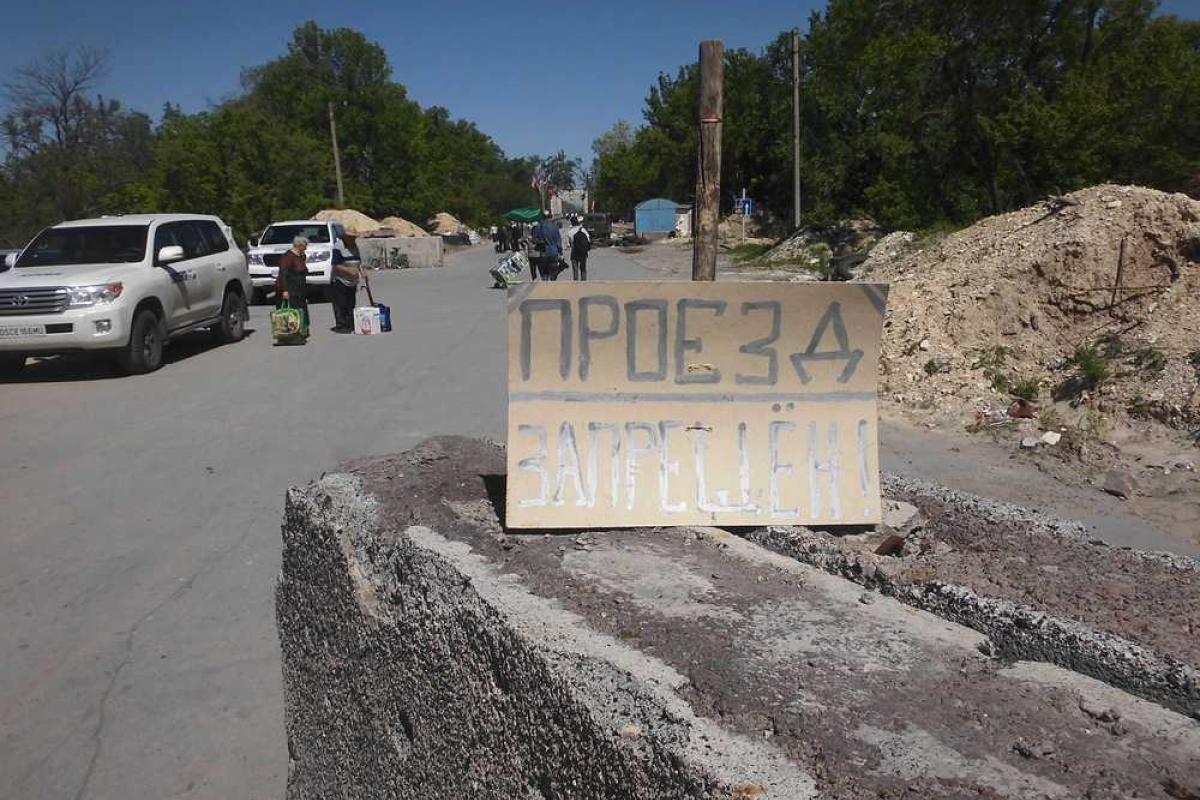 Представитель Контактной группы требует открытия новых пунктов пропуска в Луганской области
