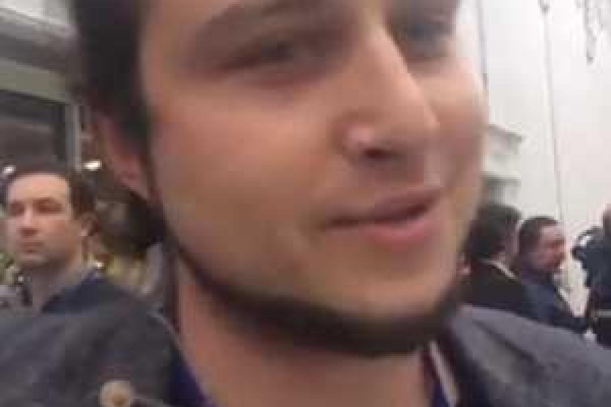 Гавкающий журналист LifeNews хотел укусить Президента Турции