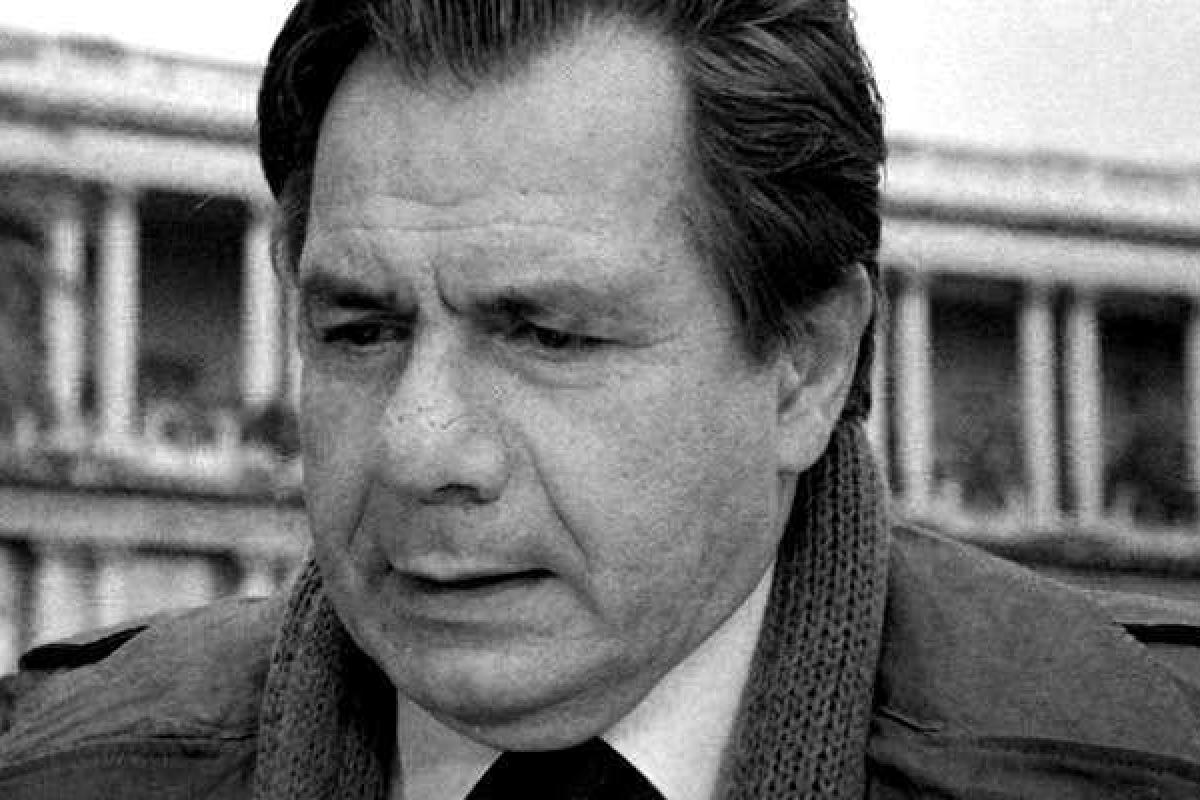 Известный актер умер во сне