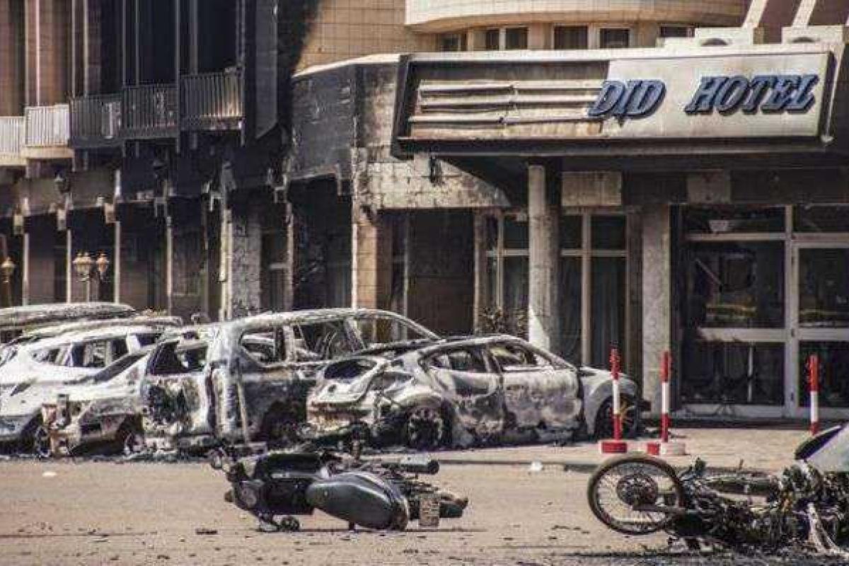 Родственникам погибших в Буркина-Фасо украинцев окажут помощь