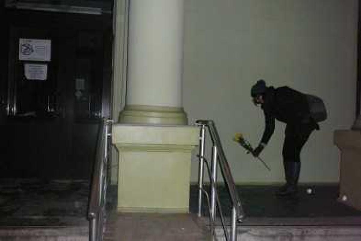 В оккупированном Донецке горожане чтут память украинского поэта