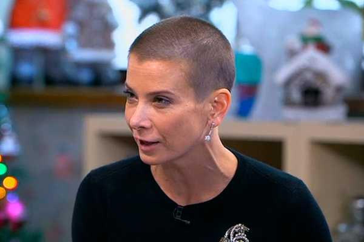 Юлия Высоцкая осталась без волос