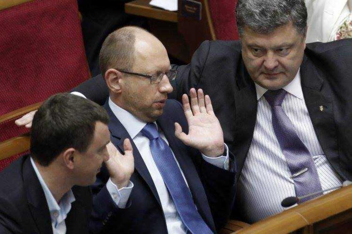 Конфликт на Печерске можно решить только немедленной отставкой правительства - политолог