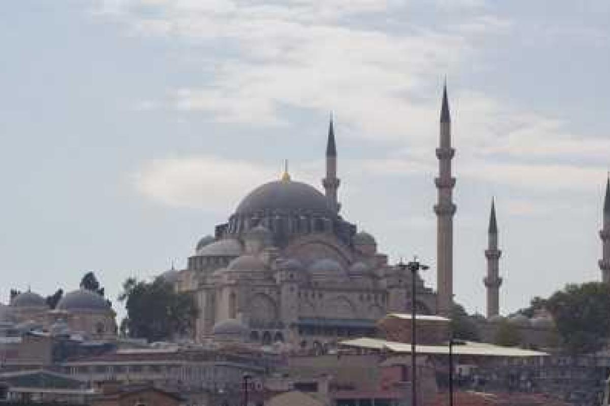 "Стамбулнаш": россиянка попросила Путина вернуть Константинополь