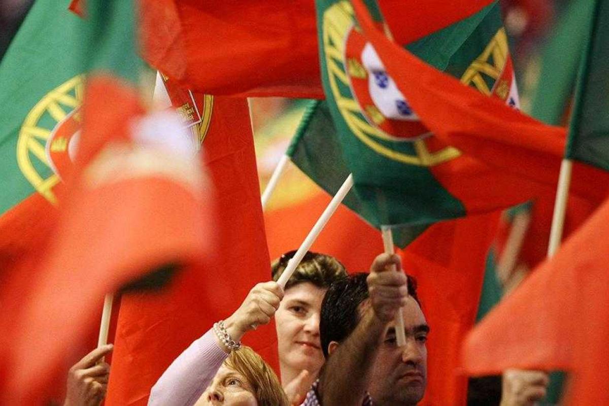 В Португалии выбирают нового президента 