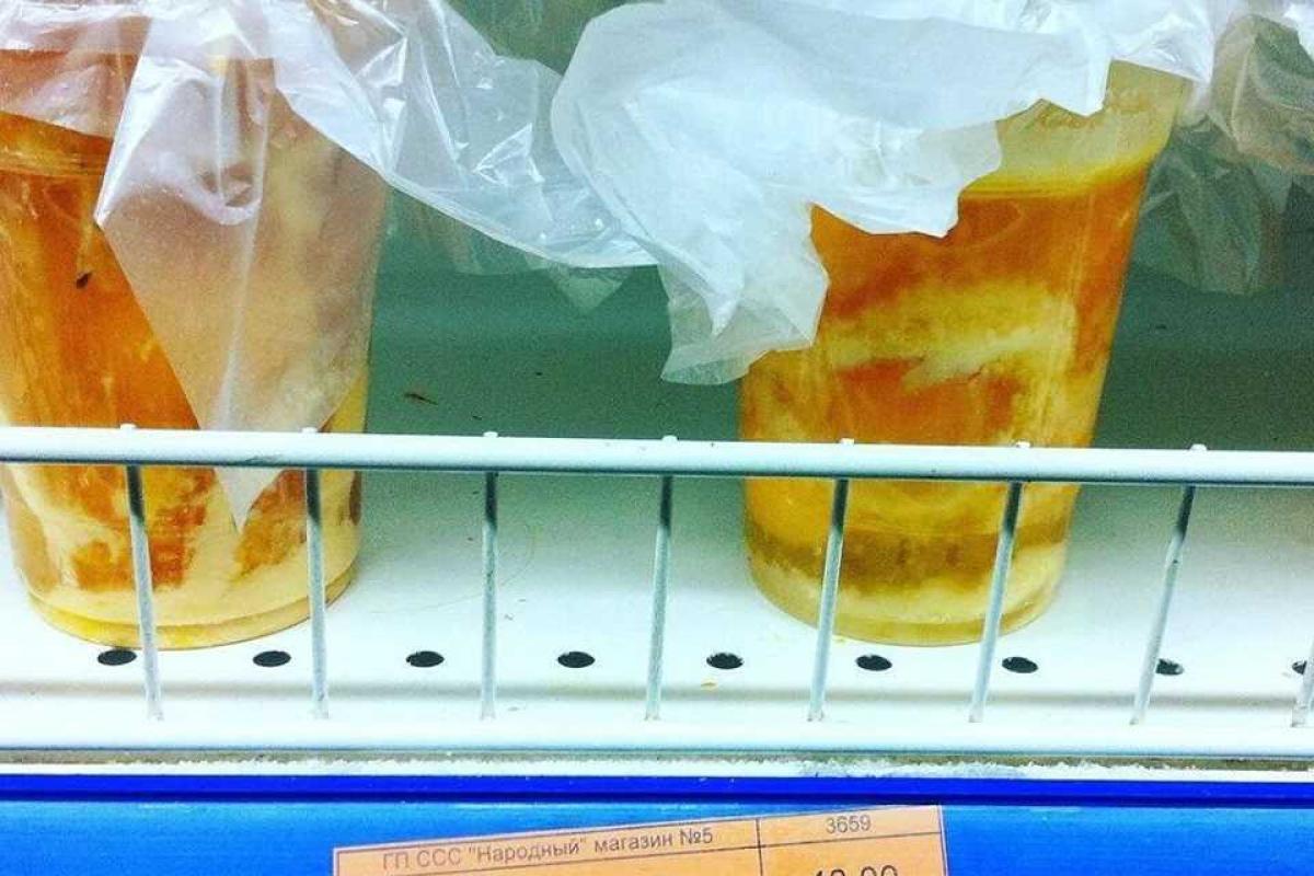 В магазинах "ЛНР" продают битые куриные яйца В магазинах "ЛНР" продают битые куриные яйца