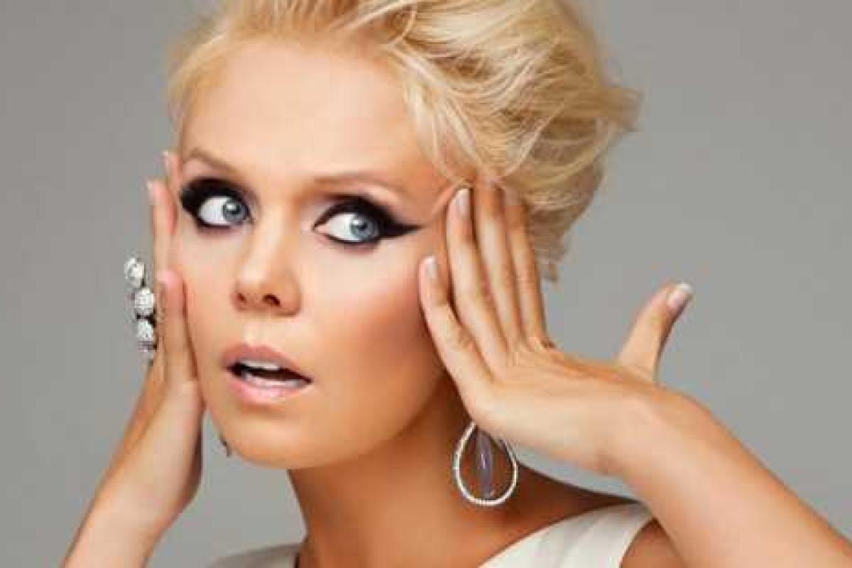 В Лондоне проводят акцию протеста перед концертом Валерии