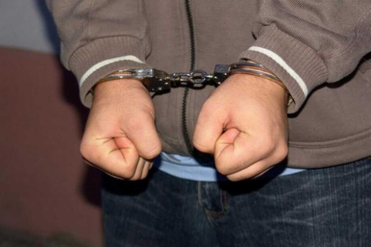 Киевлянин дважды обокрал магазин на автозаправке Киевлянин дважды обокрал магазин на автозаправке