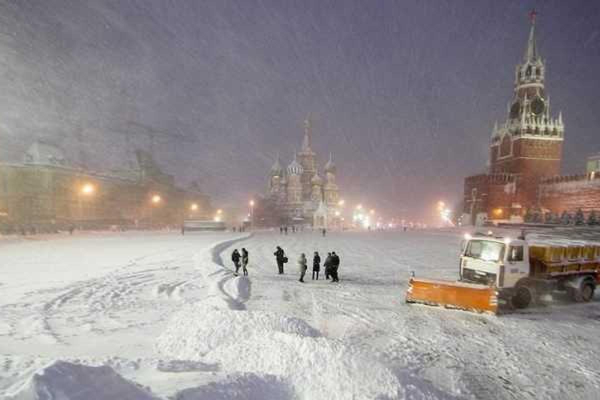 В Москве объявлен оранжевый уровень погодной опасности В Москве объявлен оранжевый уровень погодной опасности