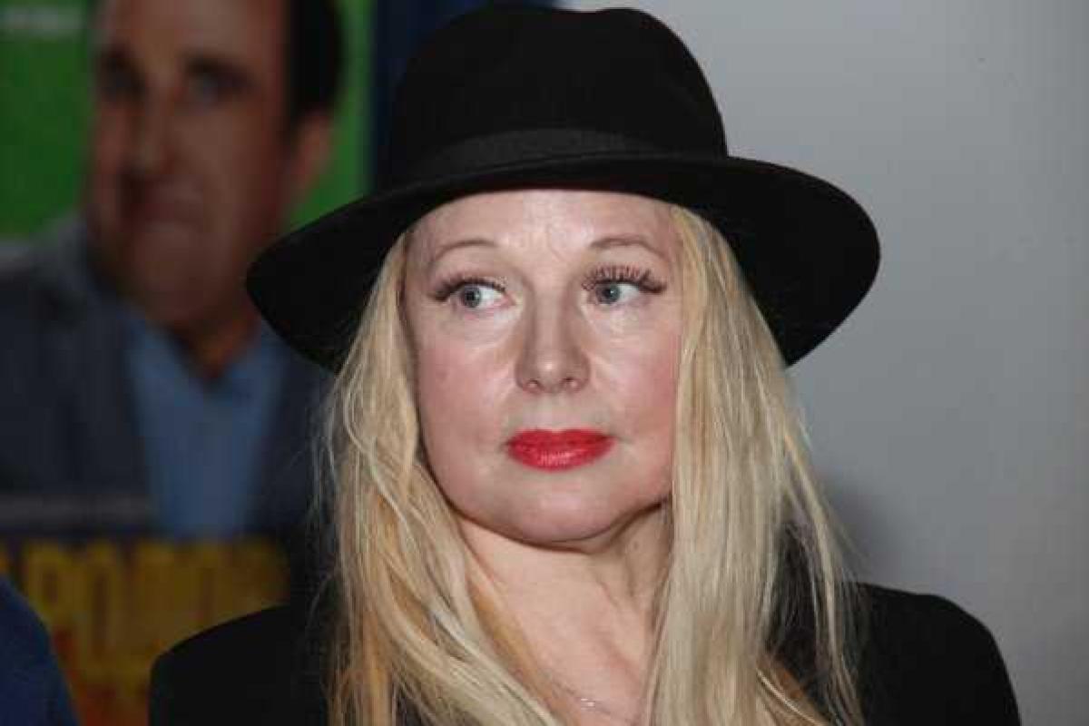 57-летняя актриса Елена Кондулайнен собирается стать матерью в третий раз 