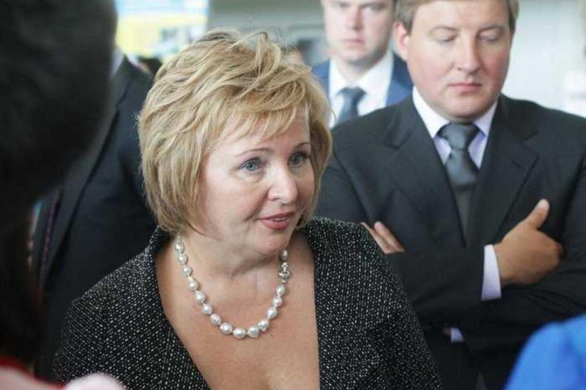 Экс-супруга Путина действительно вышла замуж Экс-супруга Путина действительно вышла замуж