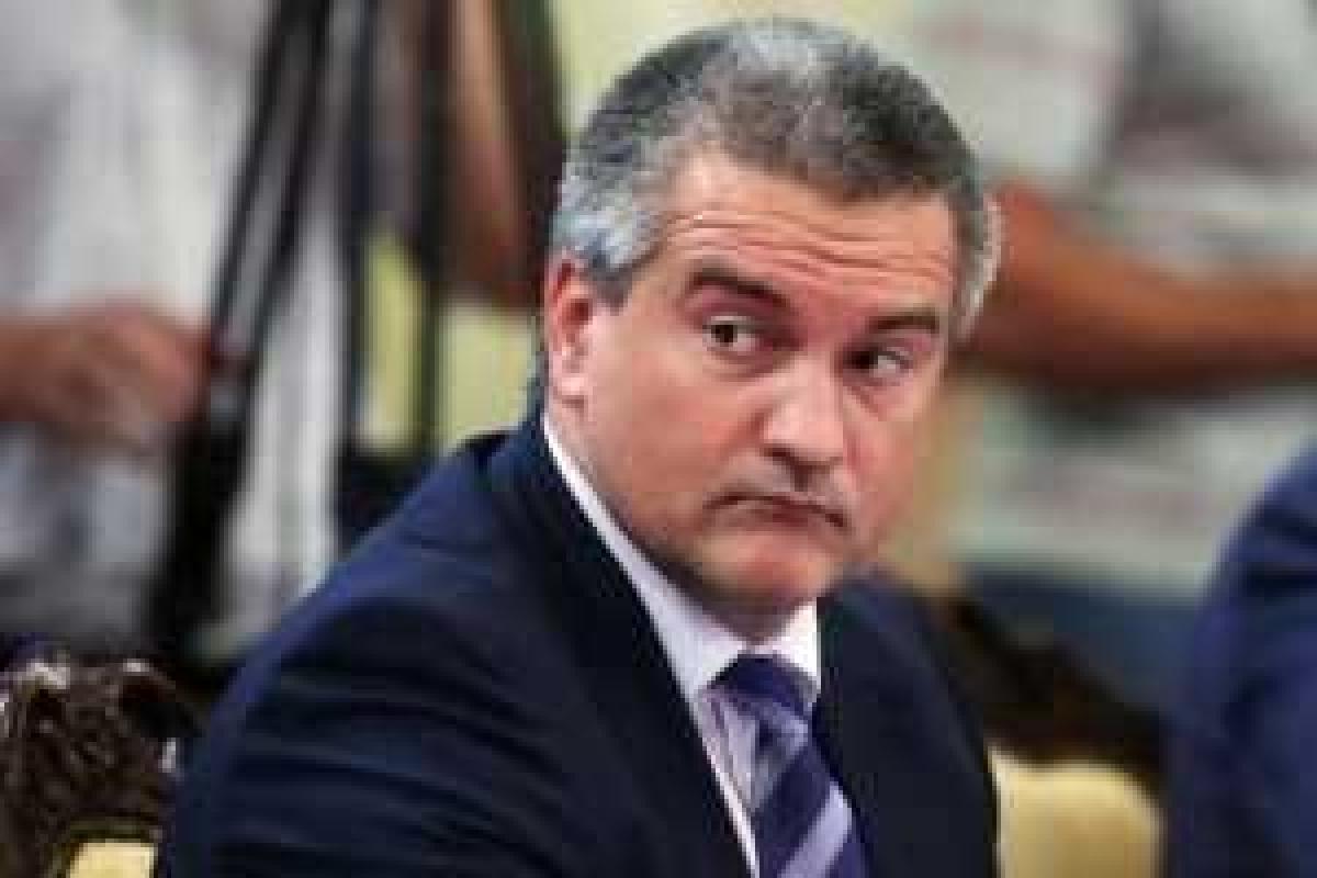 Аксенову скоро скажут "Давай, до свидания!": "глава" Крыма может лишиться своего кресла Аксенову скоро скажут "Давай, до свидания!": "глава" Крыма может лишиться своего кресла