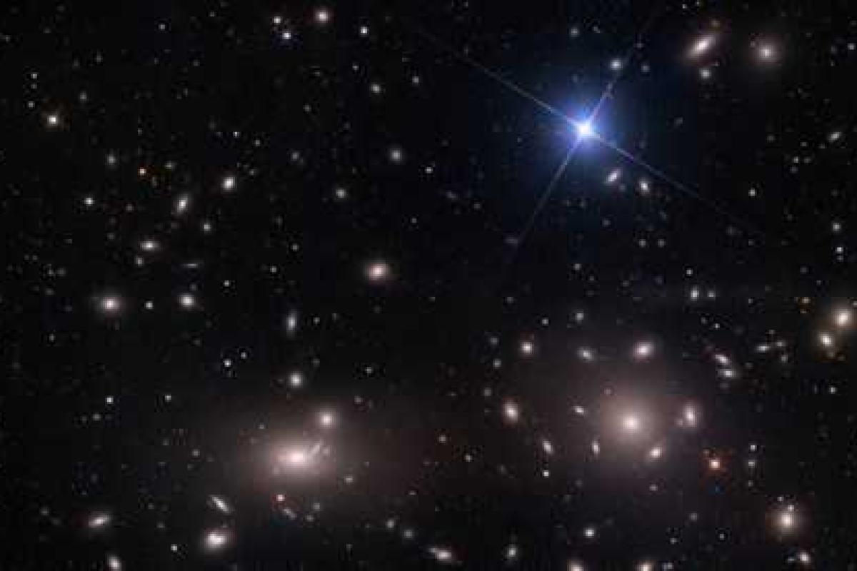 Астрономы нашли самую первую во Вселенной звезду