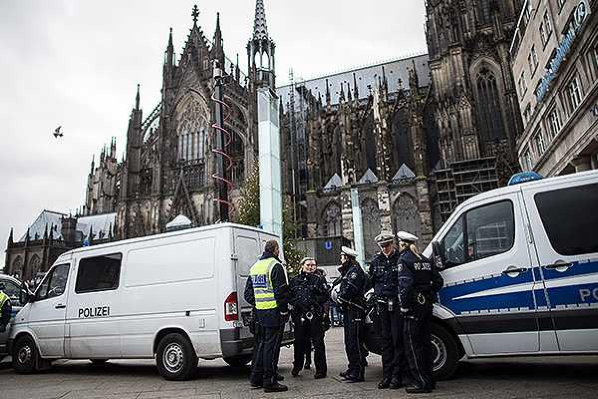 Полиция выяснила, кто надругался над женщинами в Кельне