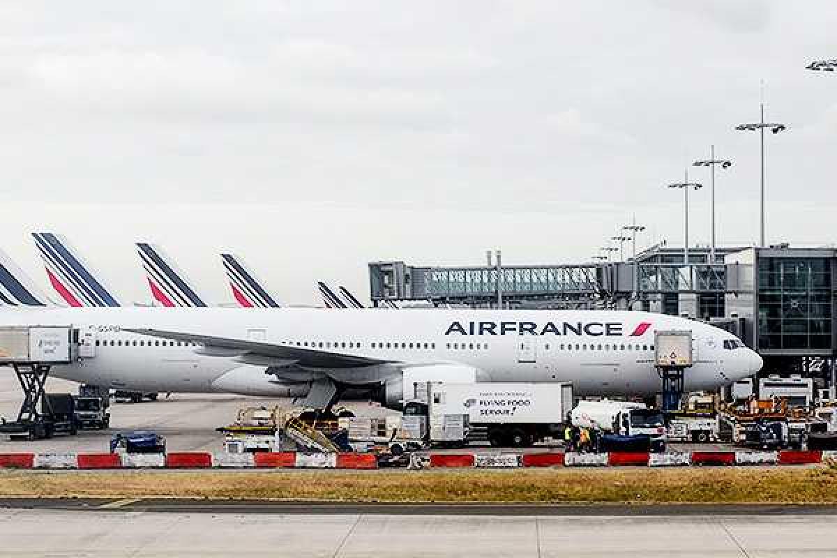 Во Франции в шасси Boeing 777 найден труп