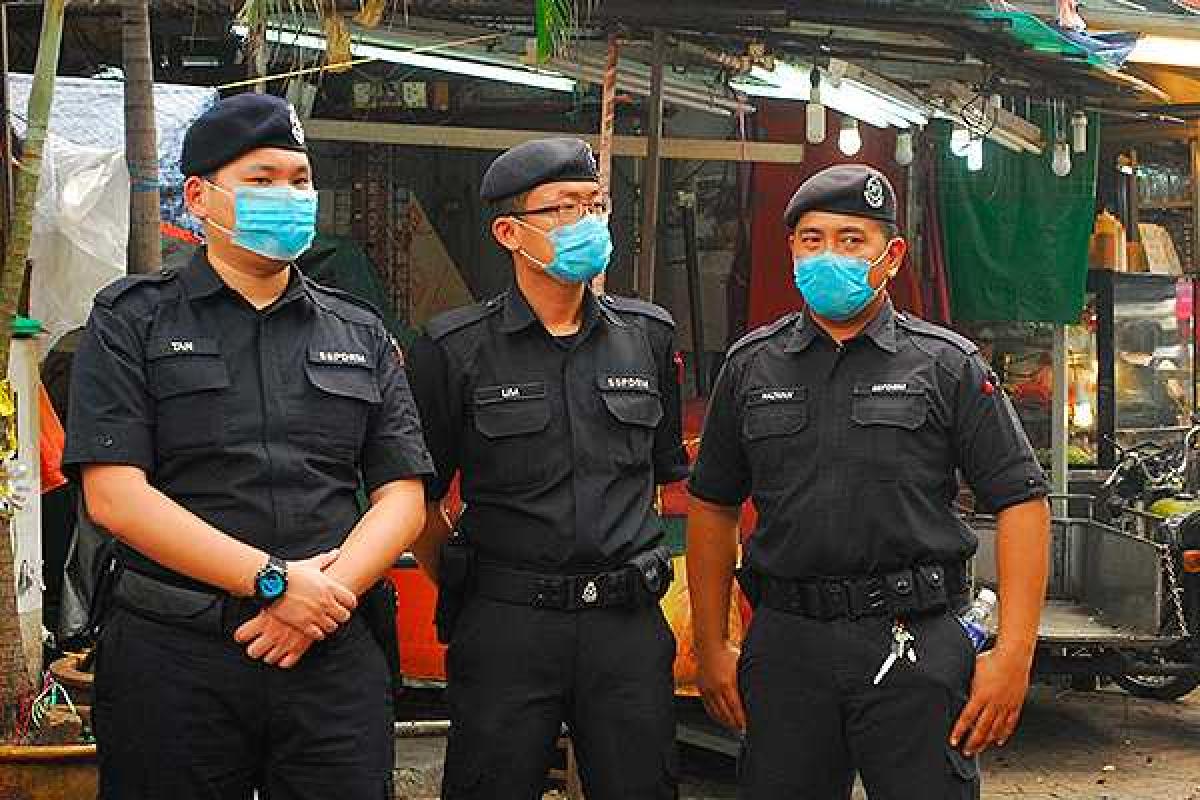 В Малайзии на пляже нашли 13 трупов