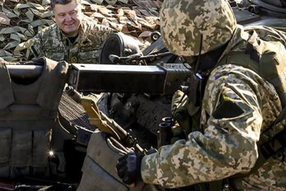 Эксперт: Порошенко попал в "минскую западню" Эксперт: Порошенко попал в "минскую западню"