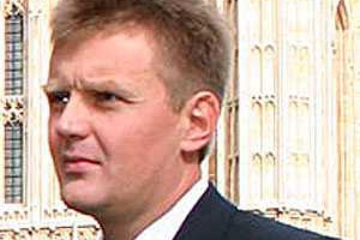 New York Times: Российско-британские отношения вряд ли ухудшатся после решения по делу Литвиненко