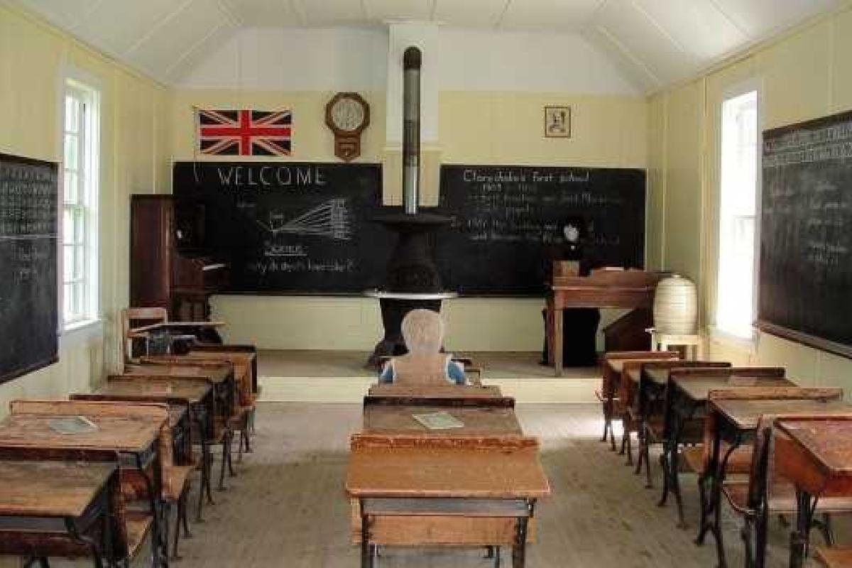 Из-за ошибки в сочинении британского школьника допрашивала полиция