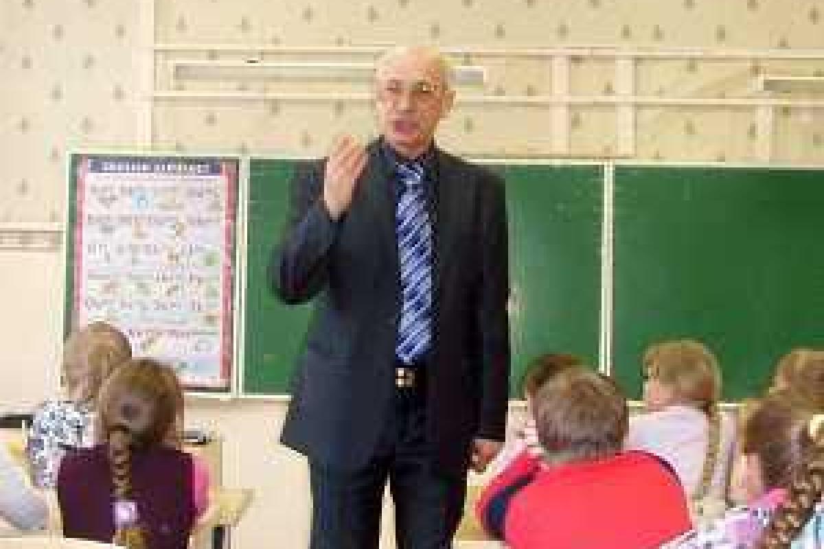 В российских школах читают лекции о вреде гаджетов и о распятых младенцах в Славянске