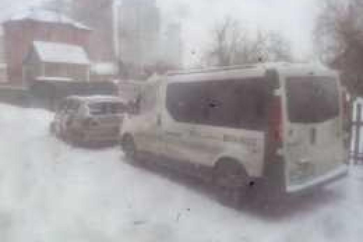 В Киеве ночью горели два автомобиля В Киеве ночью горели два автомобиля