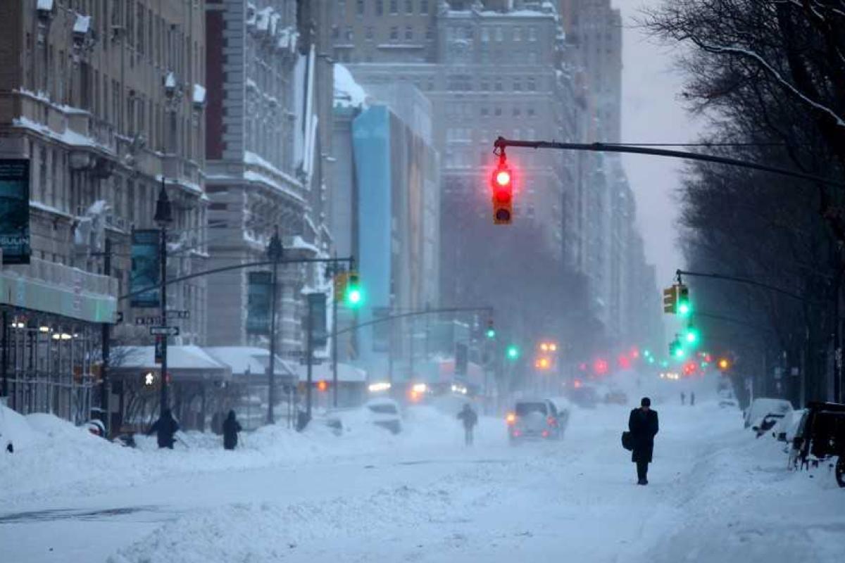 Снежный шторм «Джонас» в США унес жизни 48 человек Снежный шторм «Джонас» в США унес жизни 48 человек