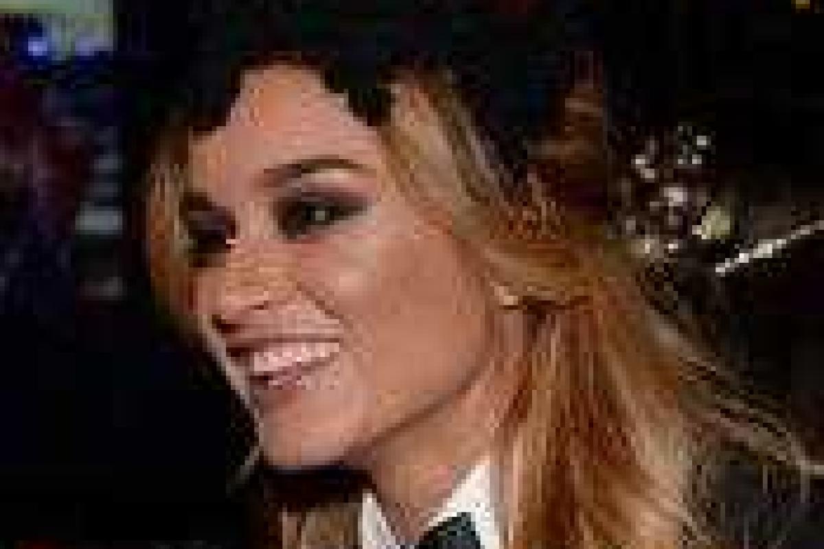 Родственники мужа Бородиной отблагодарили ее за внучку