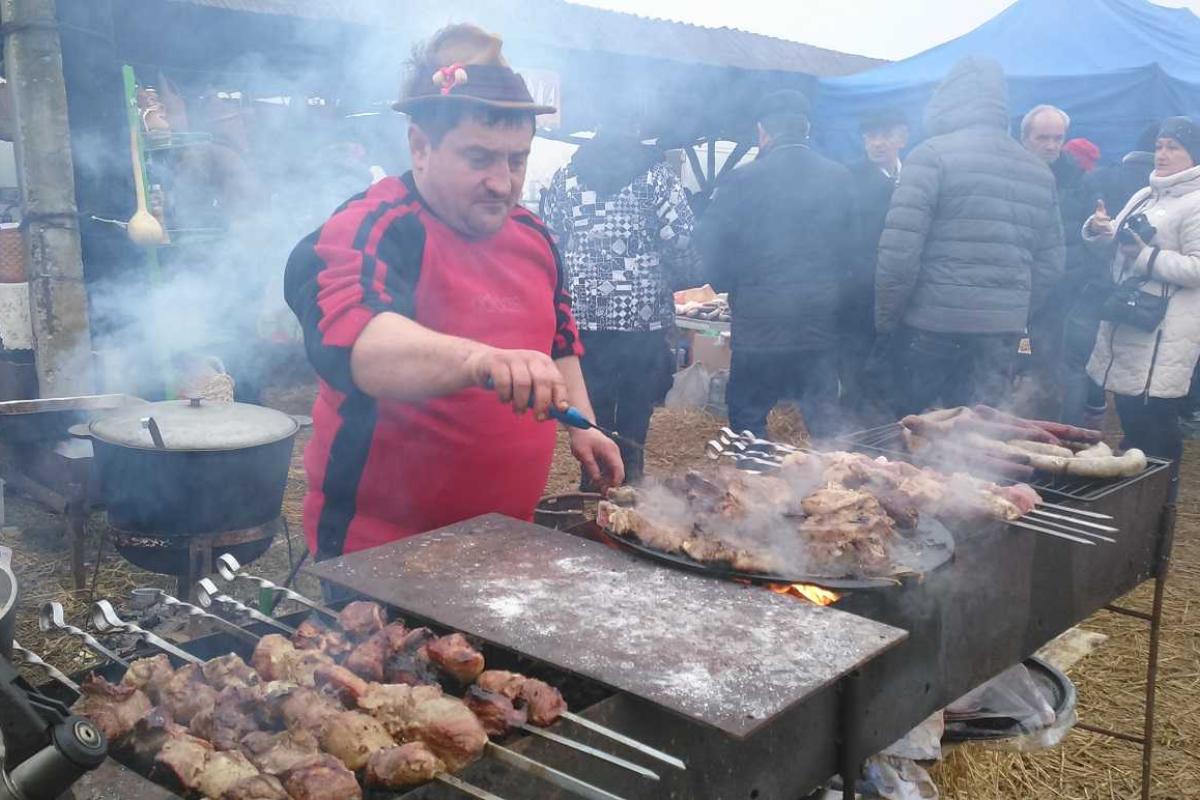 Ешьте сало и никого не слушайте, - Москаль встал на защиту фестиваля мясников Ешьте сало и никого не слушайте, - Москаль встал на защиту фестиваля мясников