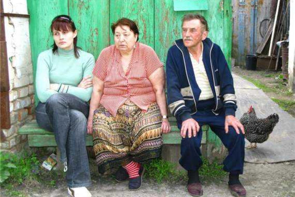 В России хотят создать патрули из пенсионеров для присмотра за соседями