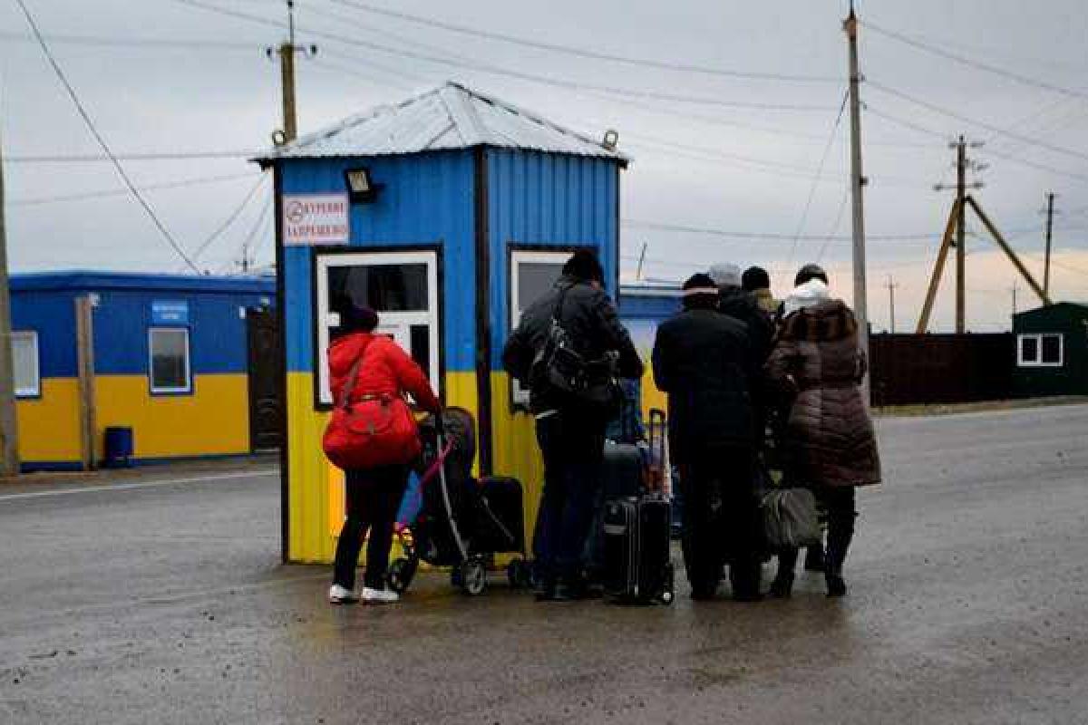 Украина с 16-го января прекращает торговлю с оккупированным Крымом Украина с 16-го января прекращает торговлю с оккупированным Крымом